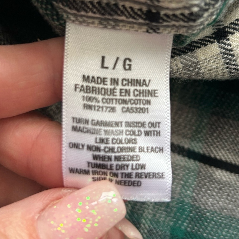 Aeropostale unisex green and black flannel with arrow pattern size large - Picture 5 of 7